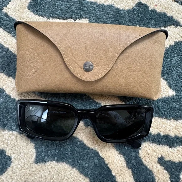 Ray-Ban Black Kiliane Sunglasses with Tan Case - Picture 1 of 11